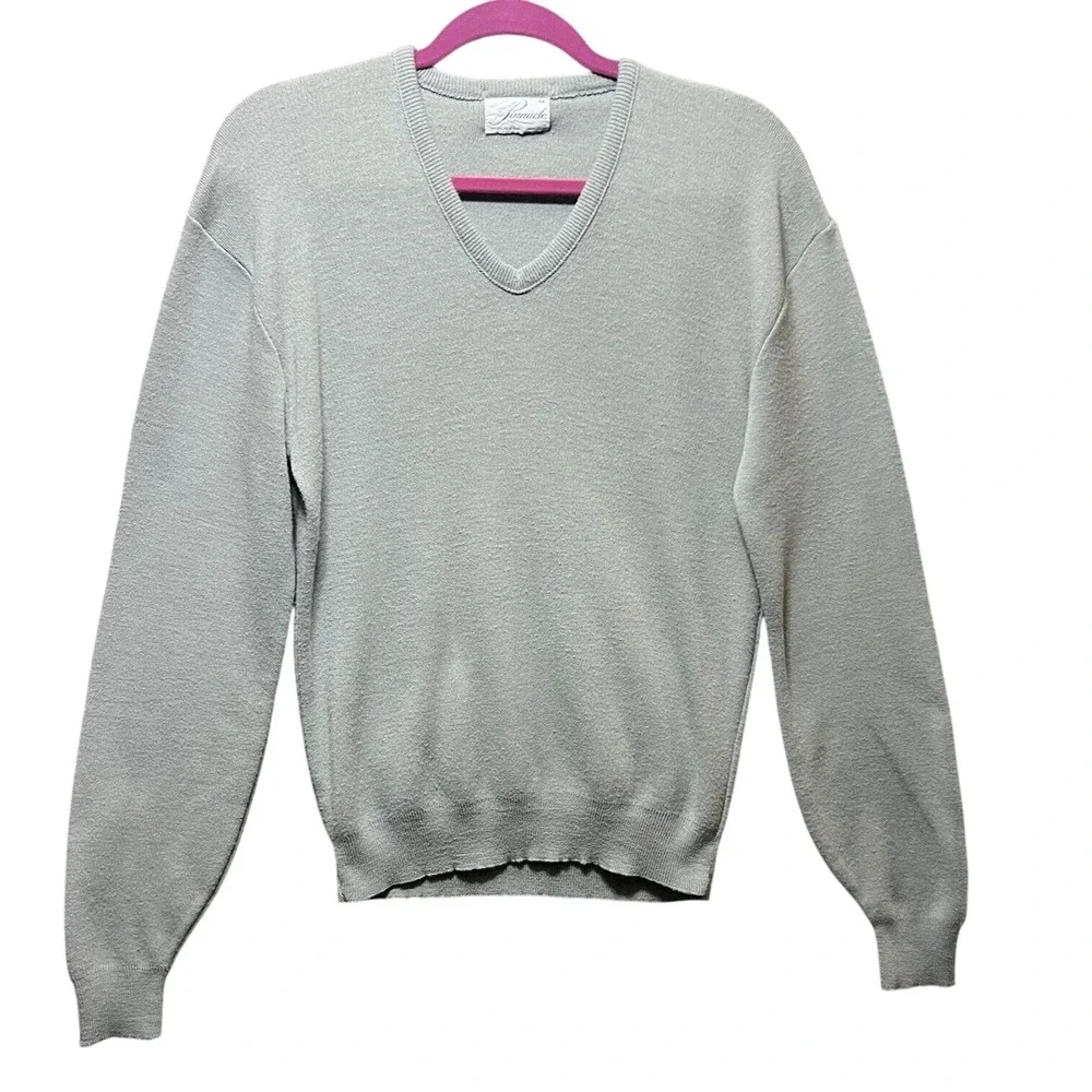 Pinnacle Mens V Neck Sweater Made in USA M Light Gray Long Sleeve Pullover